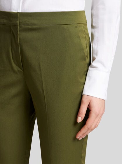 CROPPED STRETCH COTTON TROUSERS