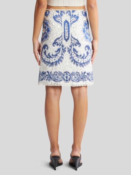 STRAIGHT-CUT SKIRT WITH SEQUIN EMBROIDERY
