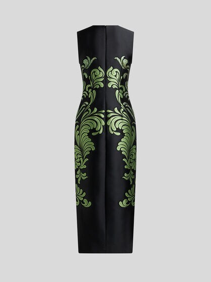 ETUIKLEID AUS BROKATJACQUARD