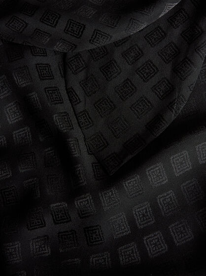 JACQUARD SCARF-COLLAR SHIRT