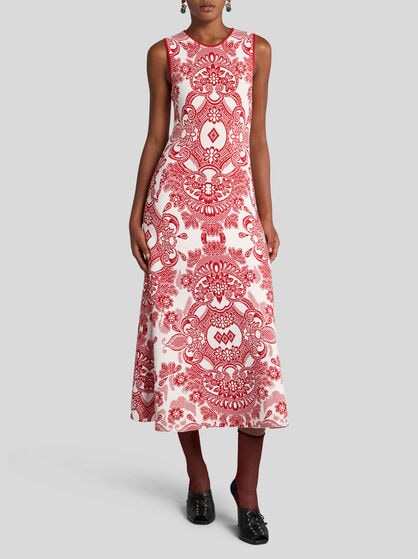 SLEEVELESS DRESS WITH LACE MOTIF