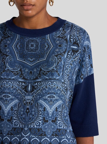 KNIT T-SHIRT WITH SILK SCARF MOTIF