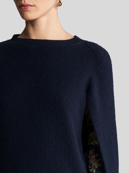 WOOL AND CASHMERE CAPE TOP