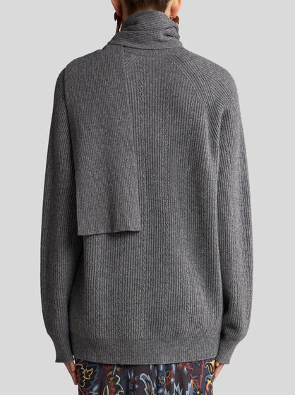 WOOL AND CASHMERE SWEATER