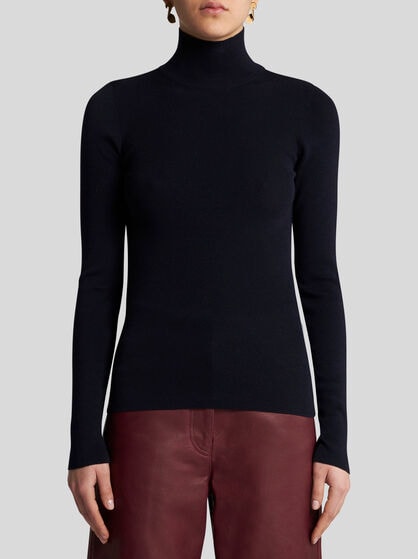 WOOL TURTLENECK SWEATER