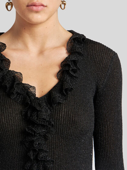 METALLIC TOP WITH FLOUNCES