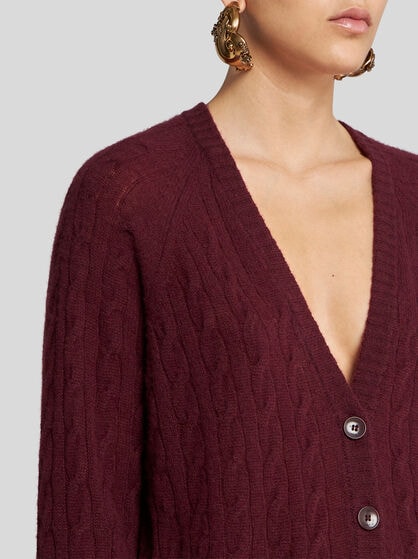 CABLE-KNIT CASHMERE CARDIGAN