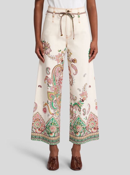 CULOTTE JEANS WITH BELT AND PAISLEY MOTIF