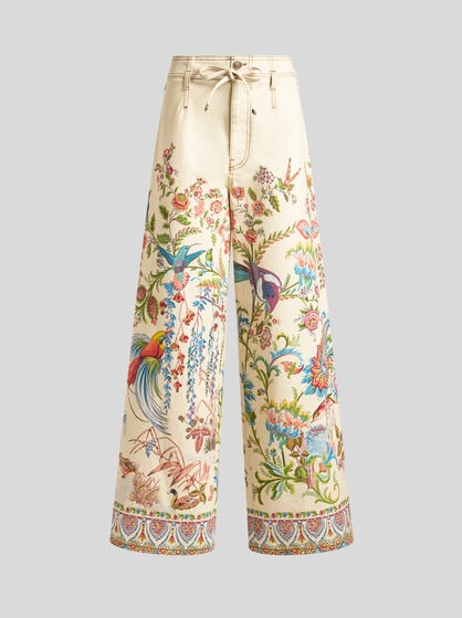 WIDE-LEG JEANS IN BULL DENIM WITH PLACED FLORA AND FAUNA PRINT