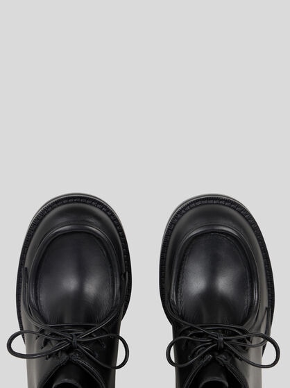 LEATHER LACE-UP SHOES WITH TEXAN HEEL