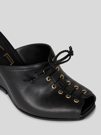 LACE-UP MULES WITH WEDGE