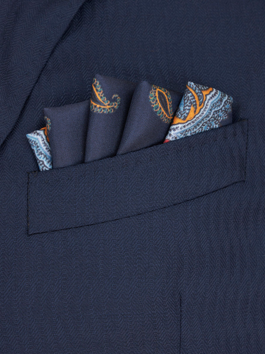 ETRO エトロ◆高級ポケットチーフ 新品美品 胸元にアクセントを！おすすめのエトロのポケットチーフ5選