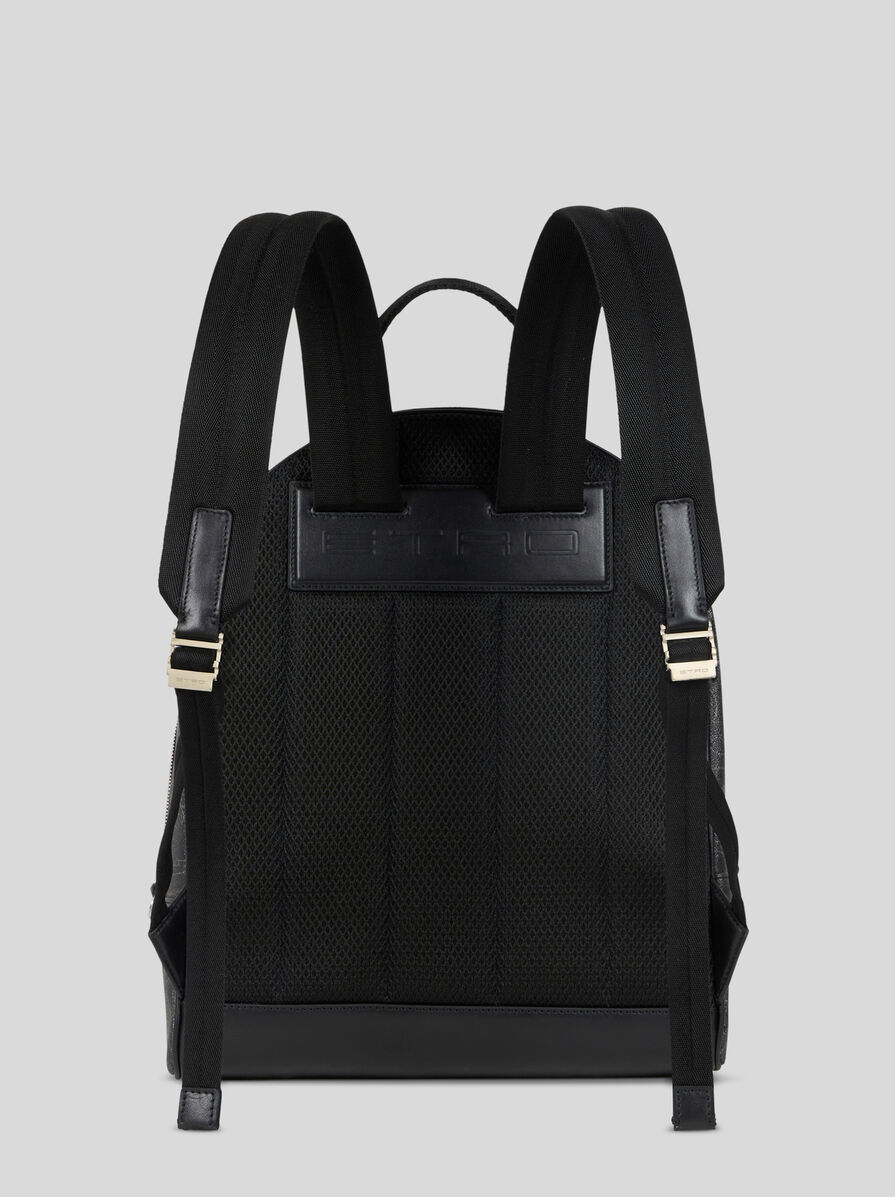 現行/美品 エトロ ペガソ ペイズリー リュックサック 黒 ジャガード 保存袋付 ETRO ロゴ ペガソ ペイズリー バックパック ブラック (ETRO/バック