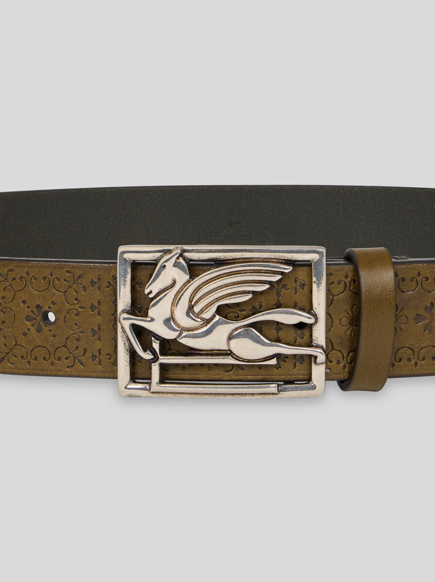 ペガソバックル エッチング レザー ベルト | エトロ