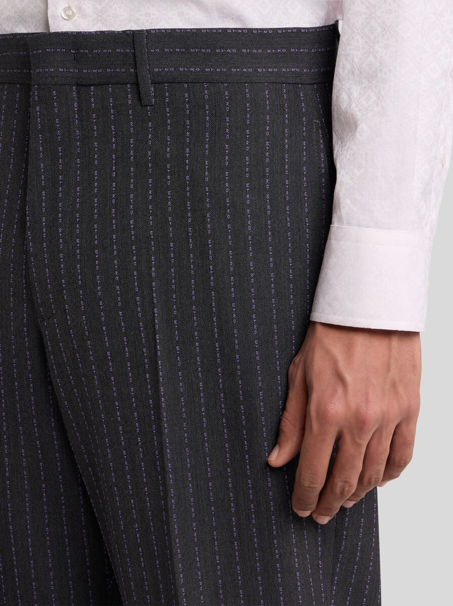 未使用　イタリア製　etro エトロ　サマーウール　スラックスパンツ❗️ 未使用 イタリア製 etro エトロ サマーウール スラックスパンツ