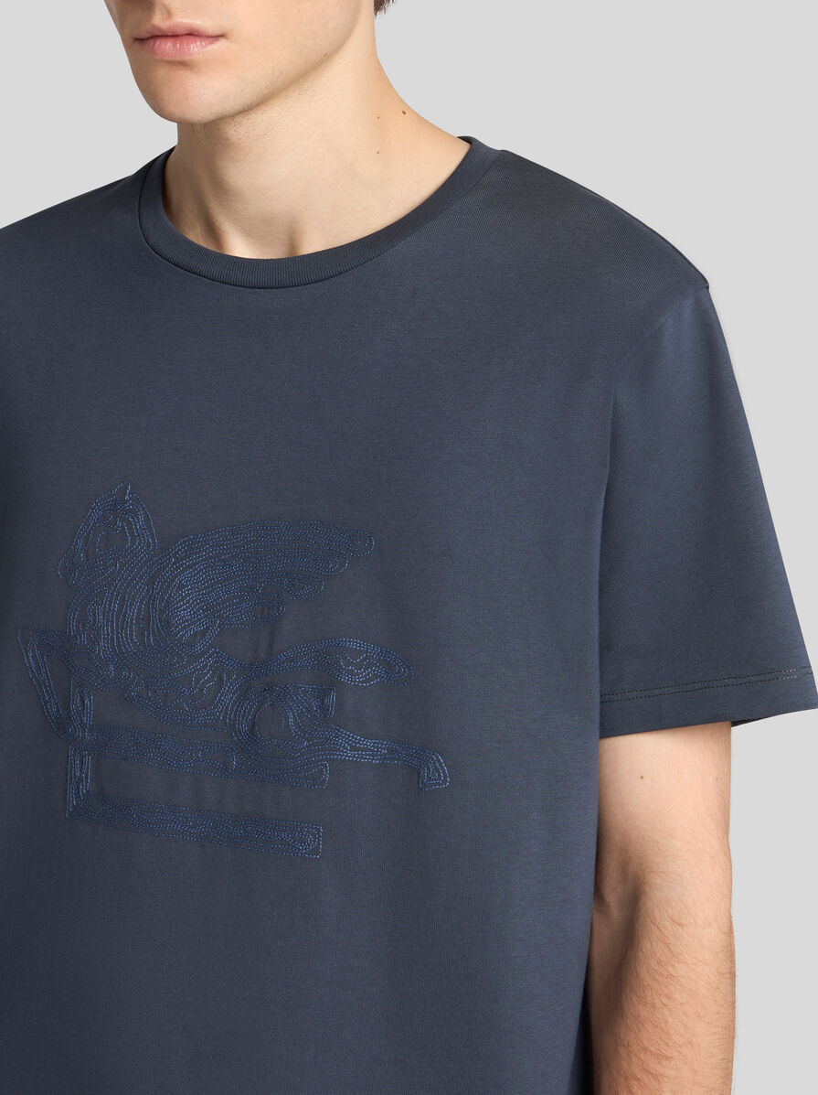 EMBROIDERED T-SHIRT WITH MAXI-PEGASO