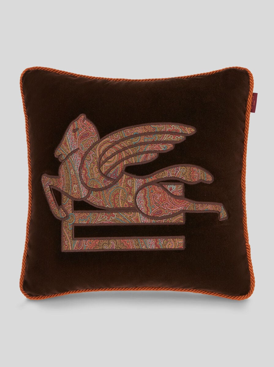 エンブロイダリー クッション