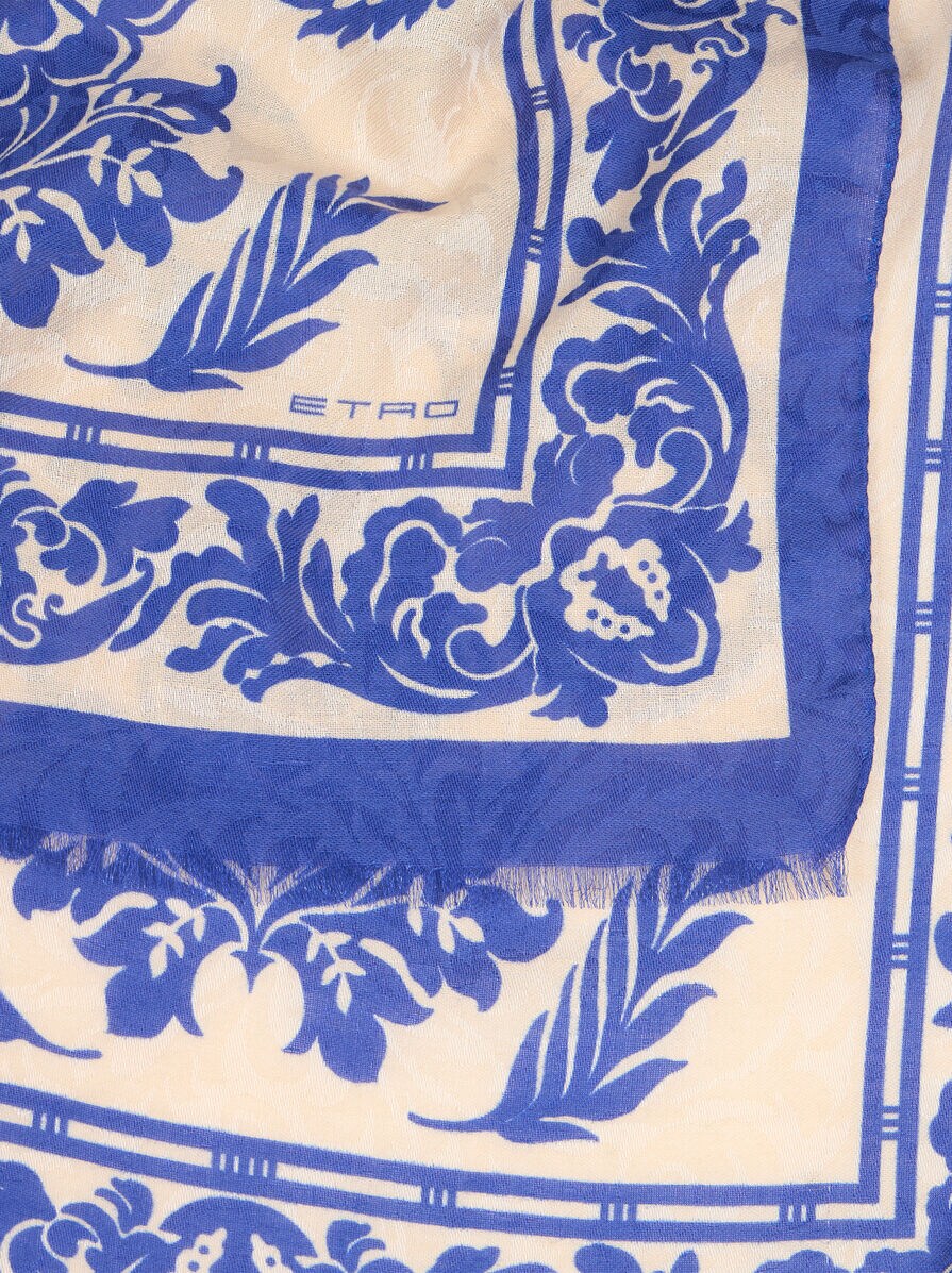 CHIFFON SCARF WITH FLORAL PRINT | Printed Scarves and Silk
