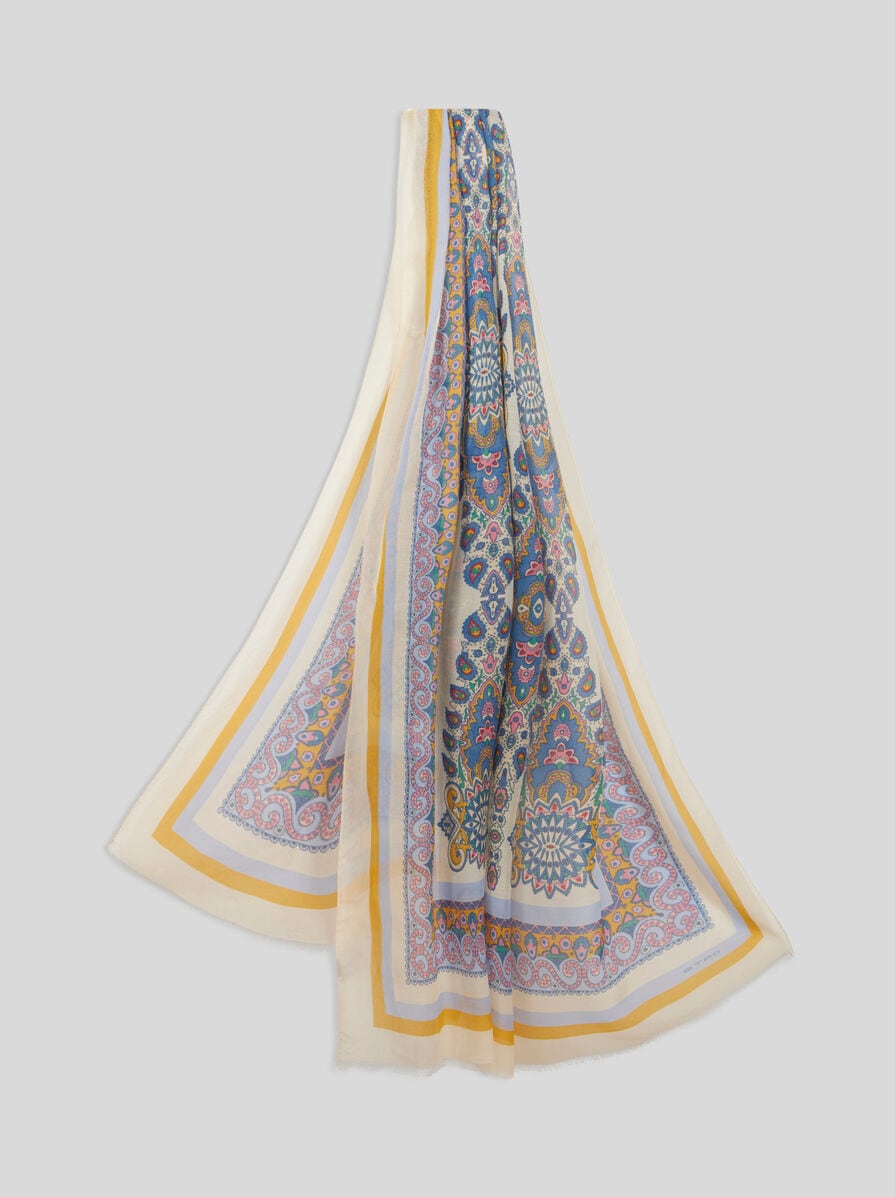 BRUSHED SCARF WITH MEDALLION AND PAISLEY MOTIF