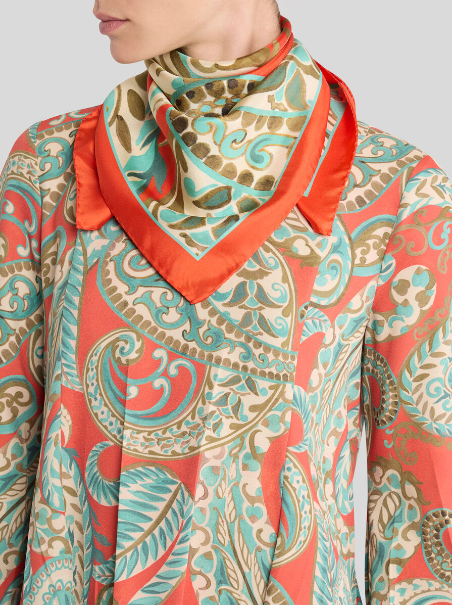 MULTICOLOURED PAISLEY SILK SCARF | Scarves and Silk | ETRO