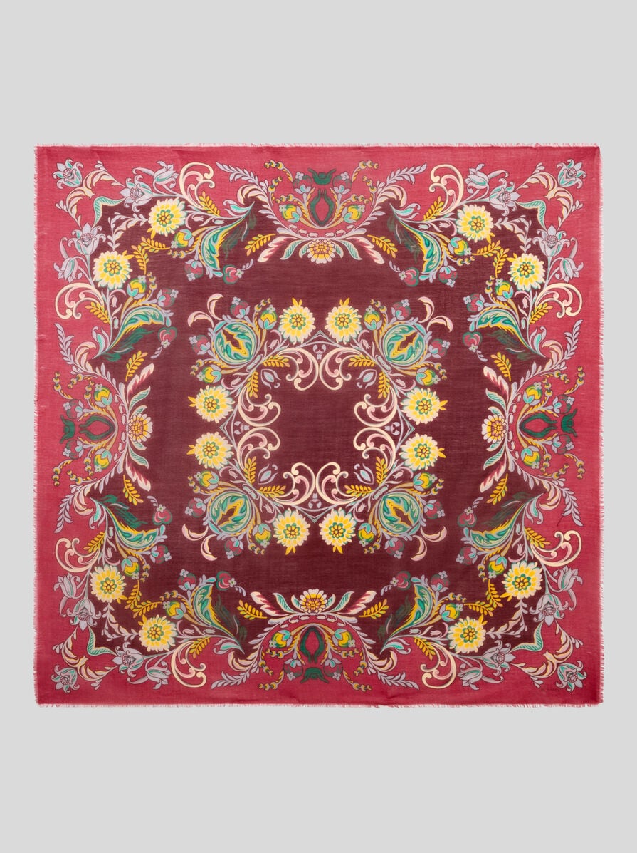 CASHMERE-BLEND SHAWL WITH DAFFODIL MOTIF