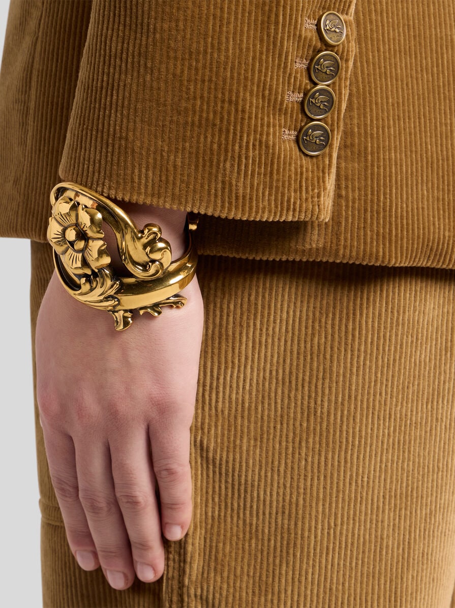 ETRO vintage bangle 100連ブレスレット ETRO(エトロ) ブレスレット(レディース) - 海外通販のBUYMA