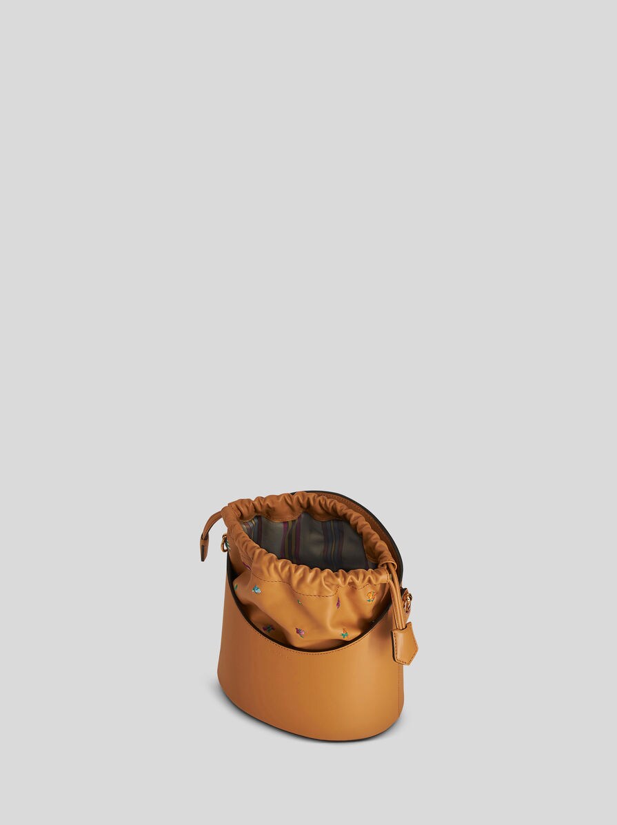 ETRO サトゥルノ バッグ（ミディアム） エトロ“土星”着想の新作バッグ「サトゥルノ」土星のリング風