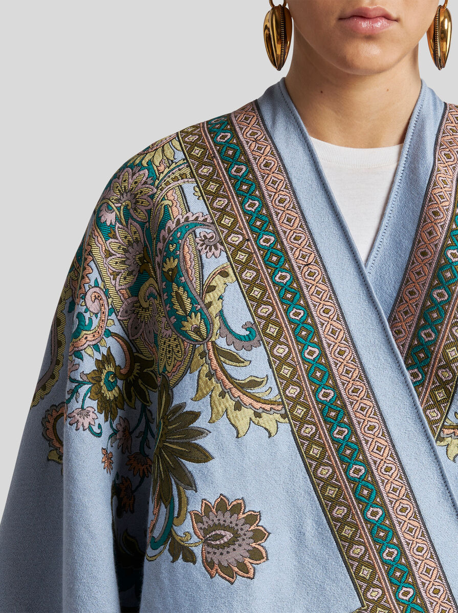 ポンチョ・ケープ Etro Blue Jacquard Fil Coupe Wool Cape Etro Blue Jacquard Fil Coupè Wool Cape | THE LIST