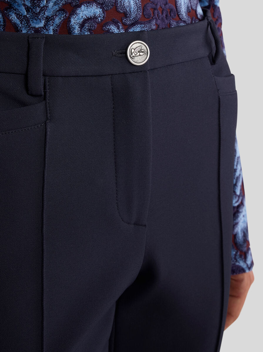 ETRO フレアレッグパンツ ETRO(エトロ) パンツ(レディース) - 海外通販のBUYMA