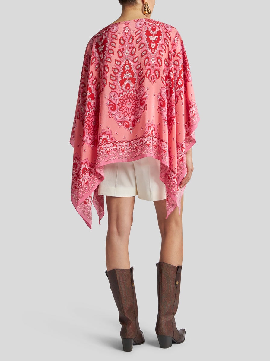 【ETRO】エトロプリントケープガウン ETRO ペイズリー シルクケープ | ブラック | FARFETCH JP