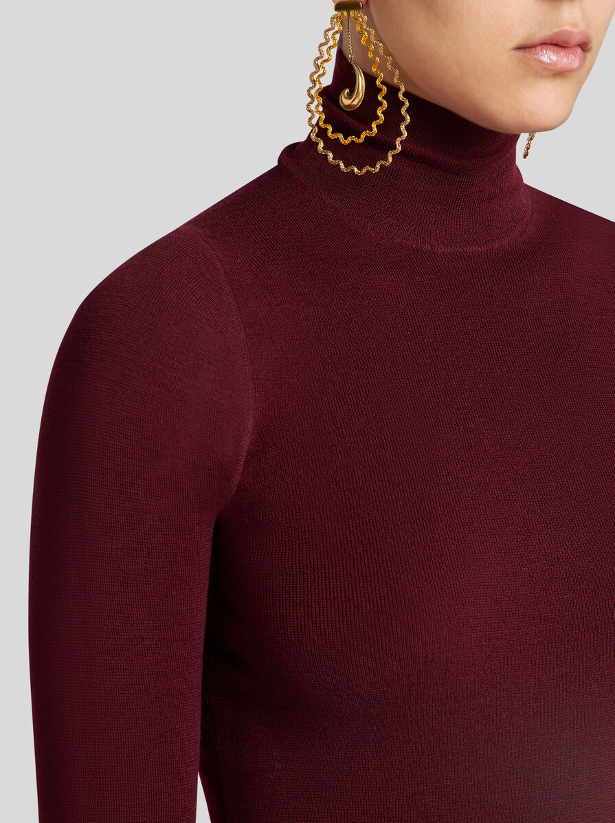 【送料&関税込】Etro Inlaid Jacquard Turtleneck Sweater ETRO INLAID JACQUARD TURTLENECK SWEATER (ETRO/ニット
