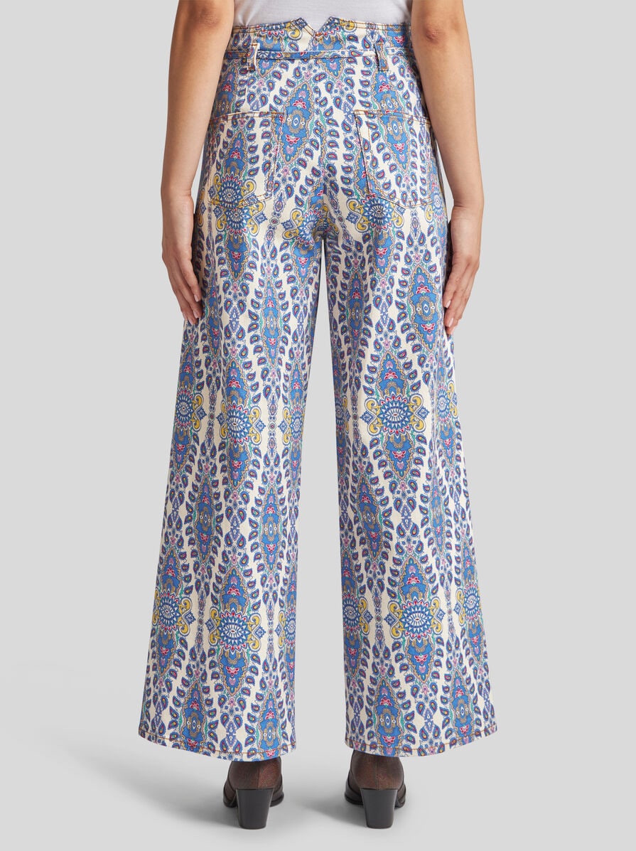 【送料&関税込】Etro Culottes Jeans With Paisley Medallion B CULOTTE JEANS WITH BELT AND MEDALLION/PAISLEY MOTIF | Denim