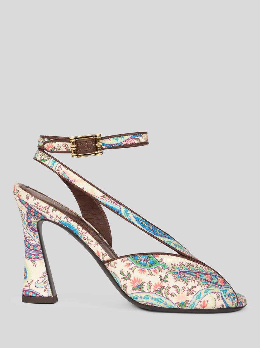 HIGH-HEELED SANDALS IN PRINTED COTTON