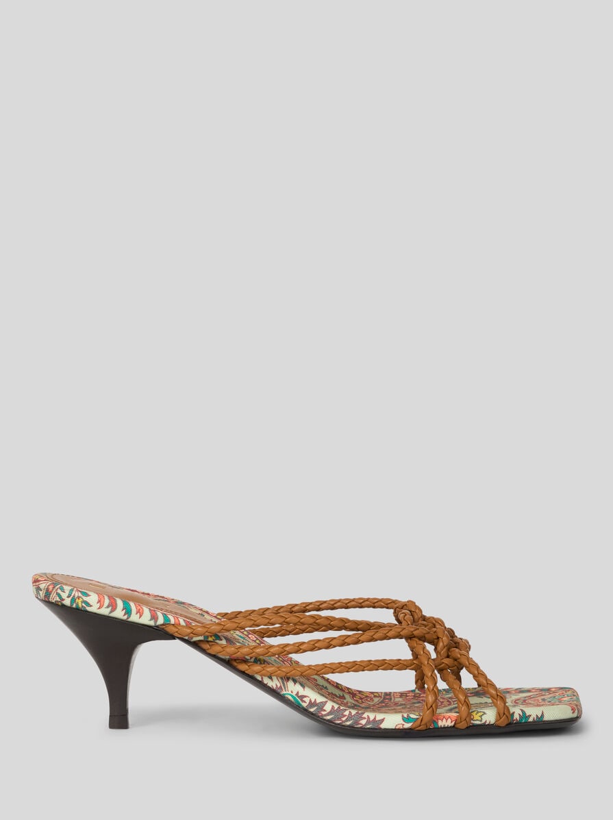 WOVEN LEATHER KITTEN-HEELED SANDALS